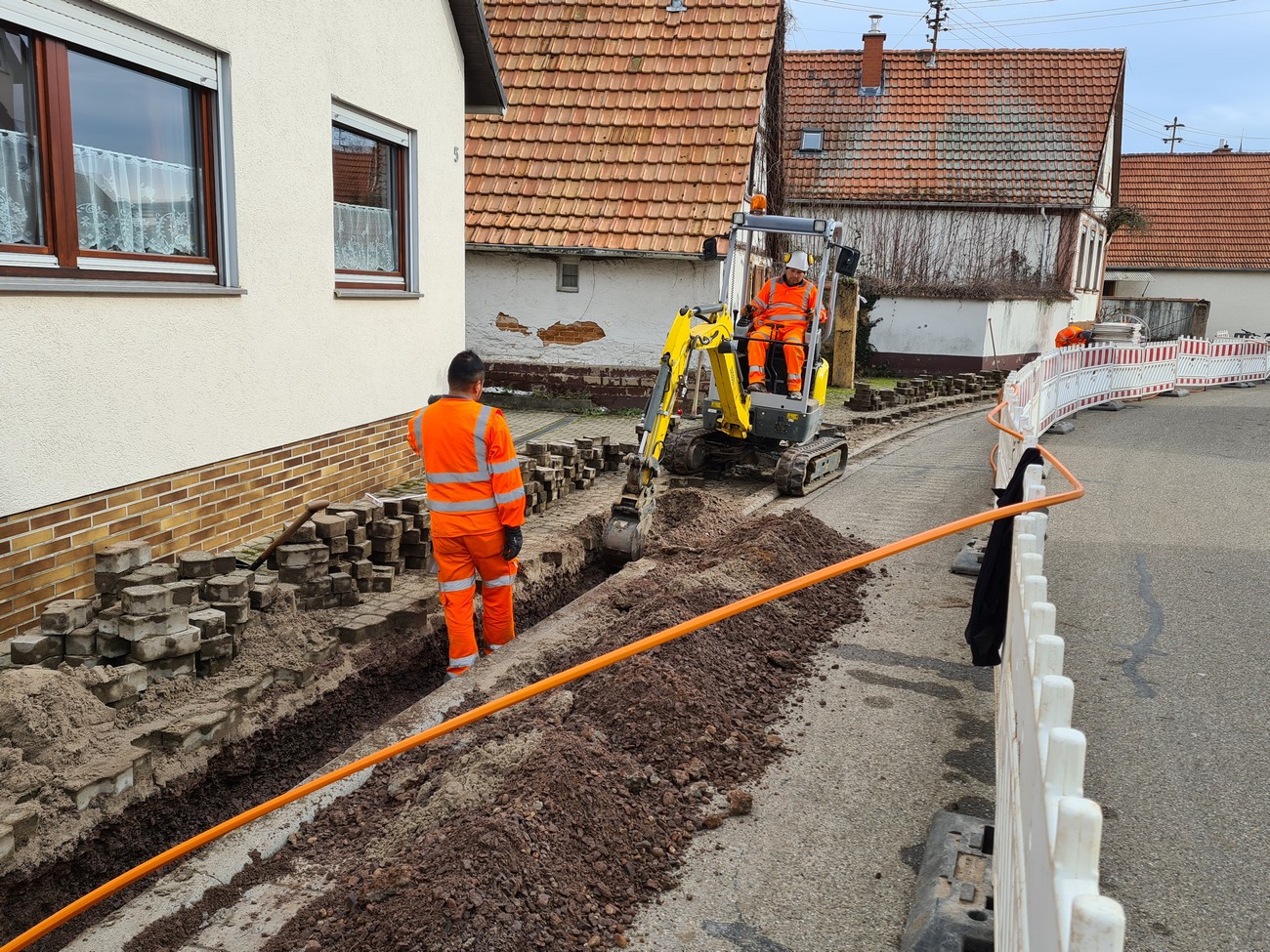 Tiefbau Arbeiten Der Deutschen Glasfaser Sind Gestartet – Ortsgemeinde ...